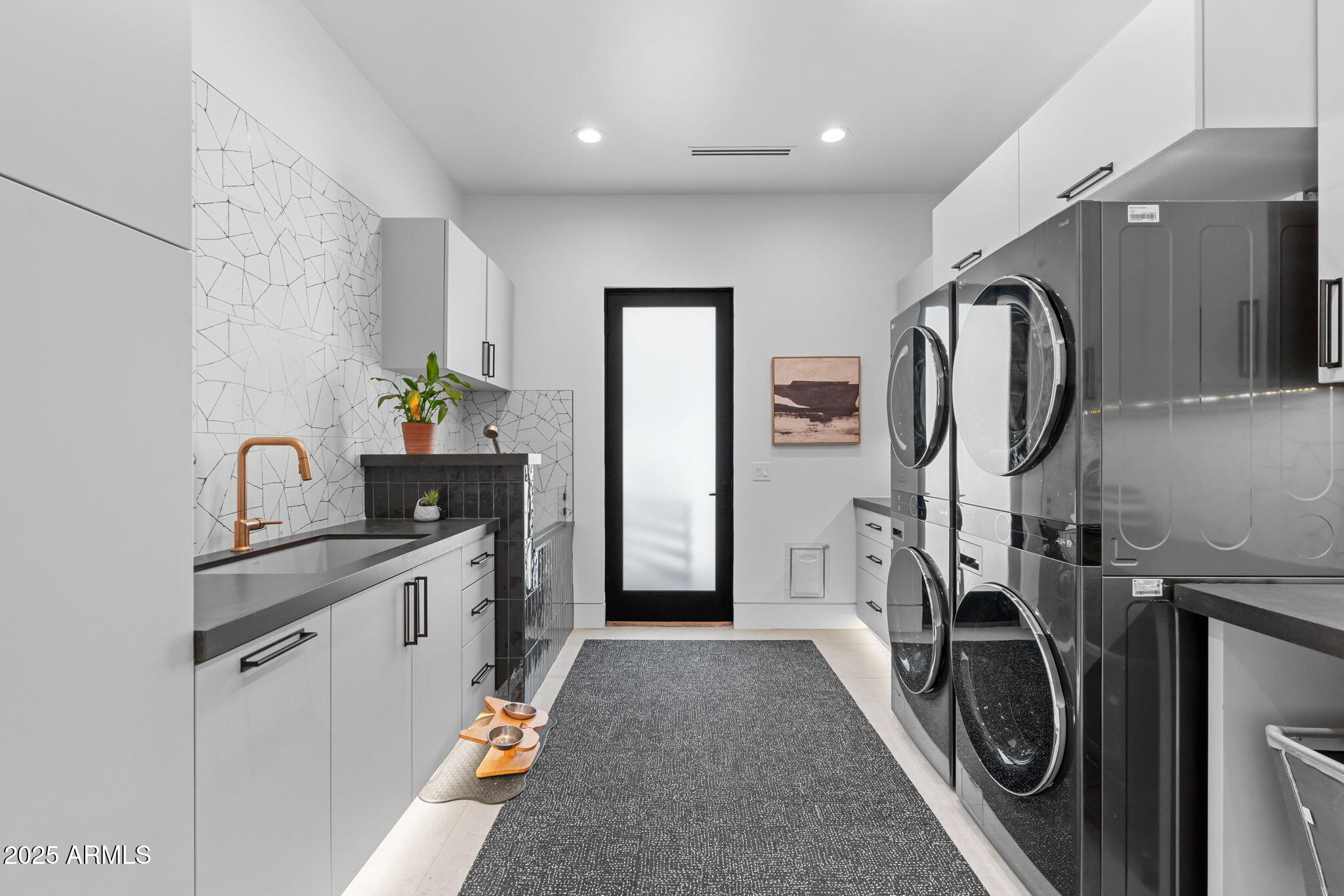 4763 North 53rd Street Phoenix, AZ 85018 - Photo 48 of 90 Laundry Room