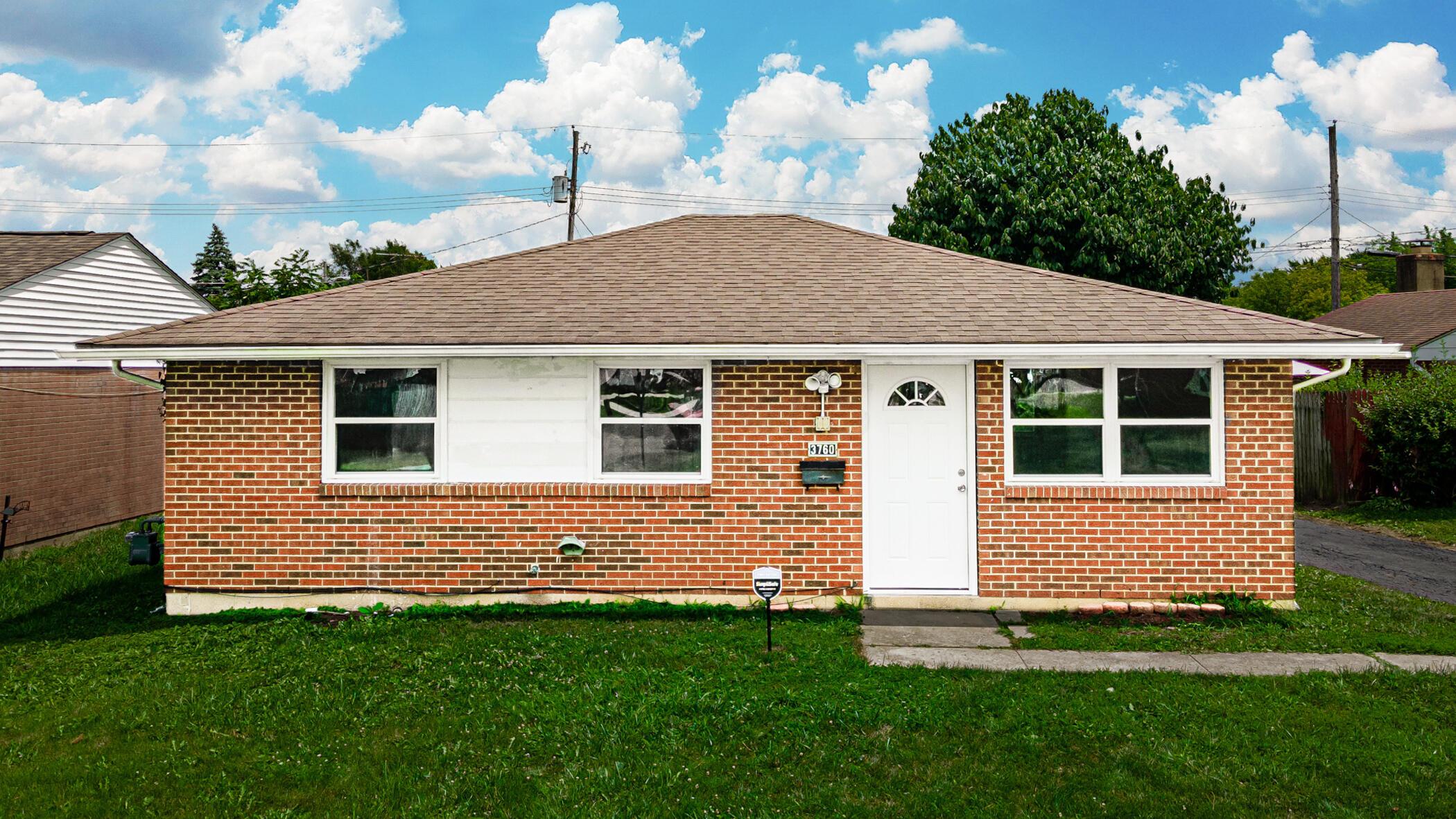3760 Ferman Road Columbus, OH 43207 - Photo 2 of 26 3760 Ferman Rd 015