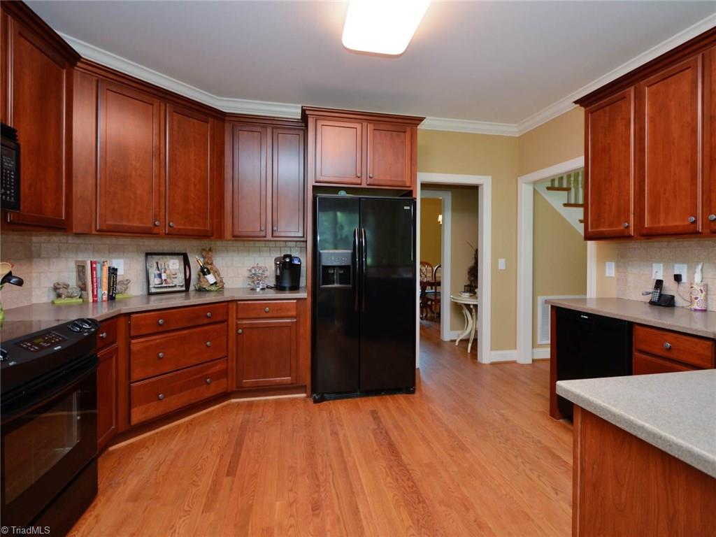 5708 Mabe Drive Oak Ridge, NC 27310 - Photo 11 of 30