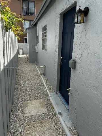 $690,000 | 2223 Northwest 32nd Street, Miami, FL 33142