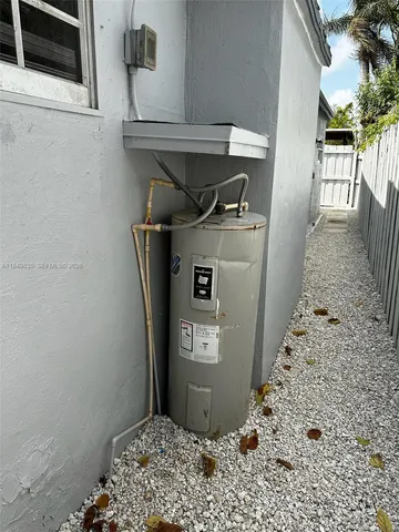 $690,000 | 2223 Northwest 32nd Street, Miami, FL 33142