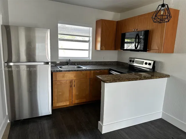 $690,000 | 2223 Northwest 32nd Street, Miami, FL 33142