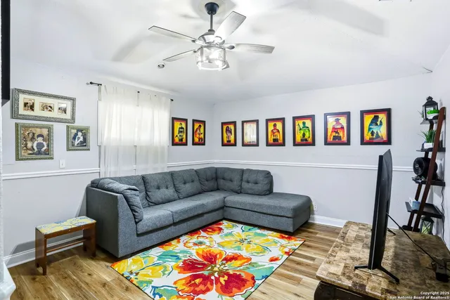 $329,000 | 434 Millwood Lane, San Antonio, TX 78216