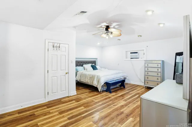 $329,000 | 434 Millwood Lane, San Antonio, TX 78216