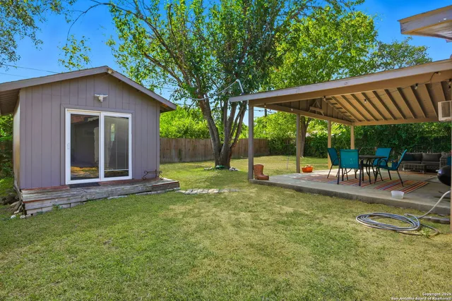 $329,000 | 434 Millwood Lane, San Antonio, TX 78216