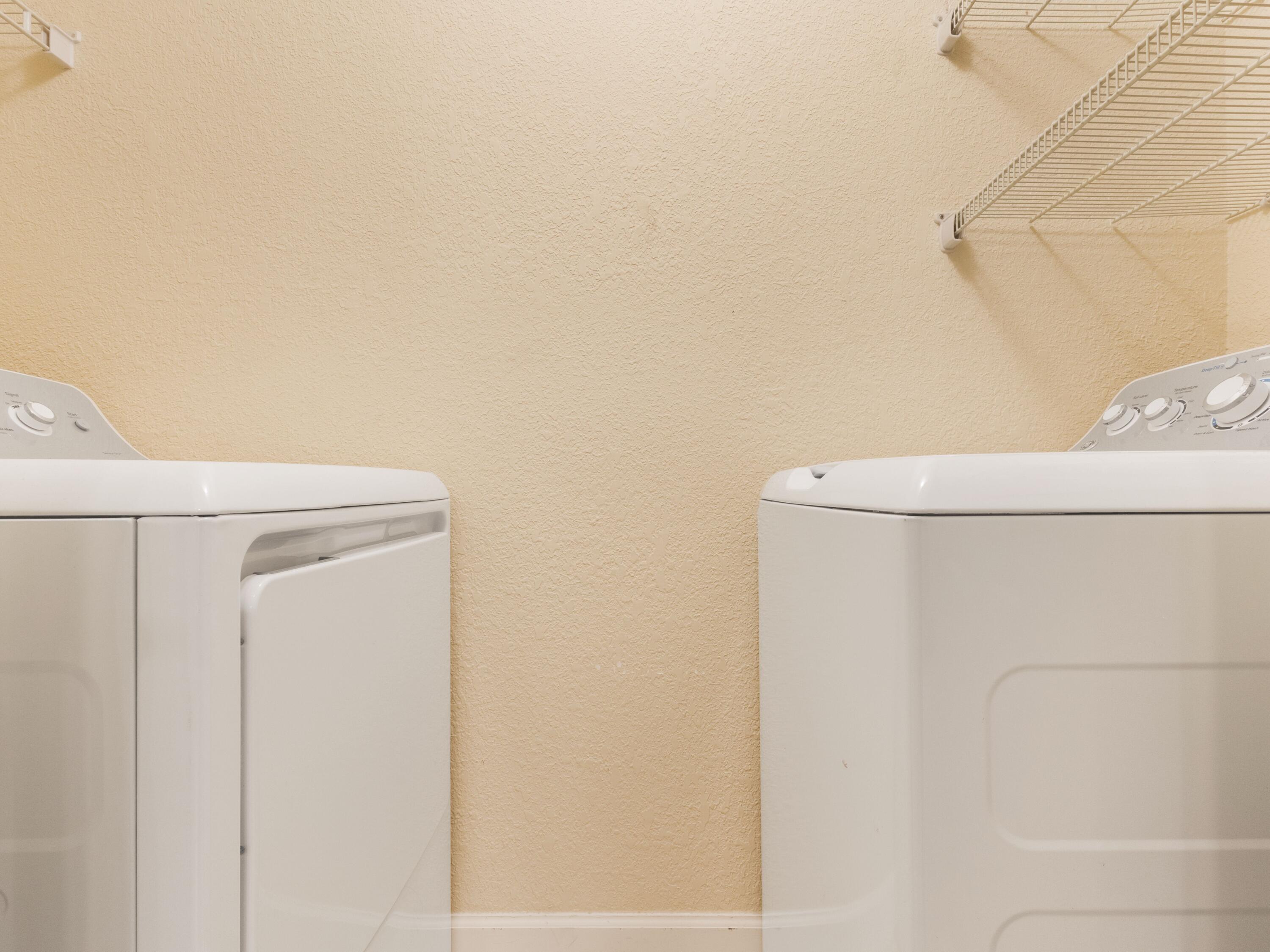 1690 Renaissance Commons Boulevard, Unit 1412 Boynton Beach, FL 33426 - Photo 17 of 42 Laundry