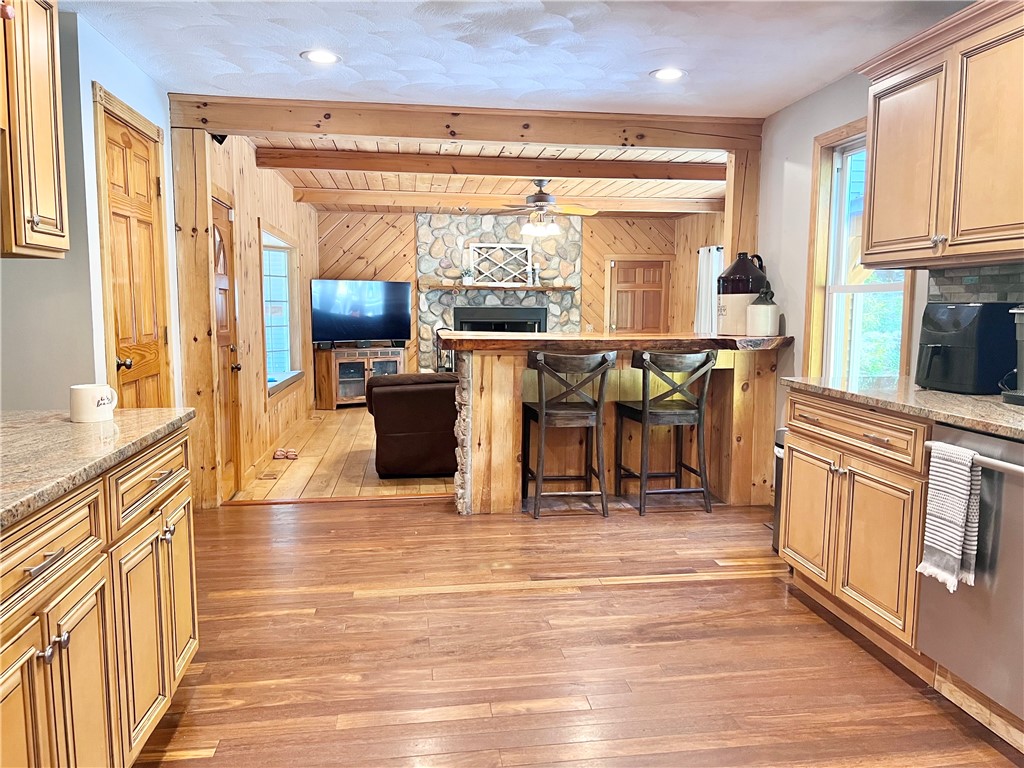 55 Talbut Road Scituate, RI 02831 - Photo 4 of 24