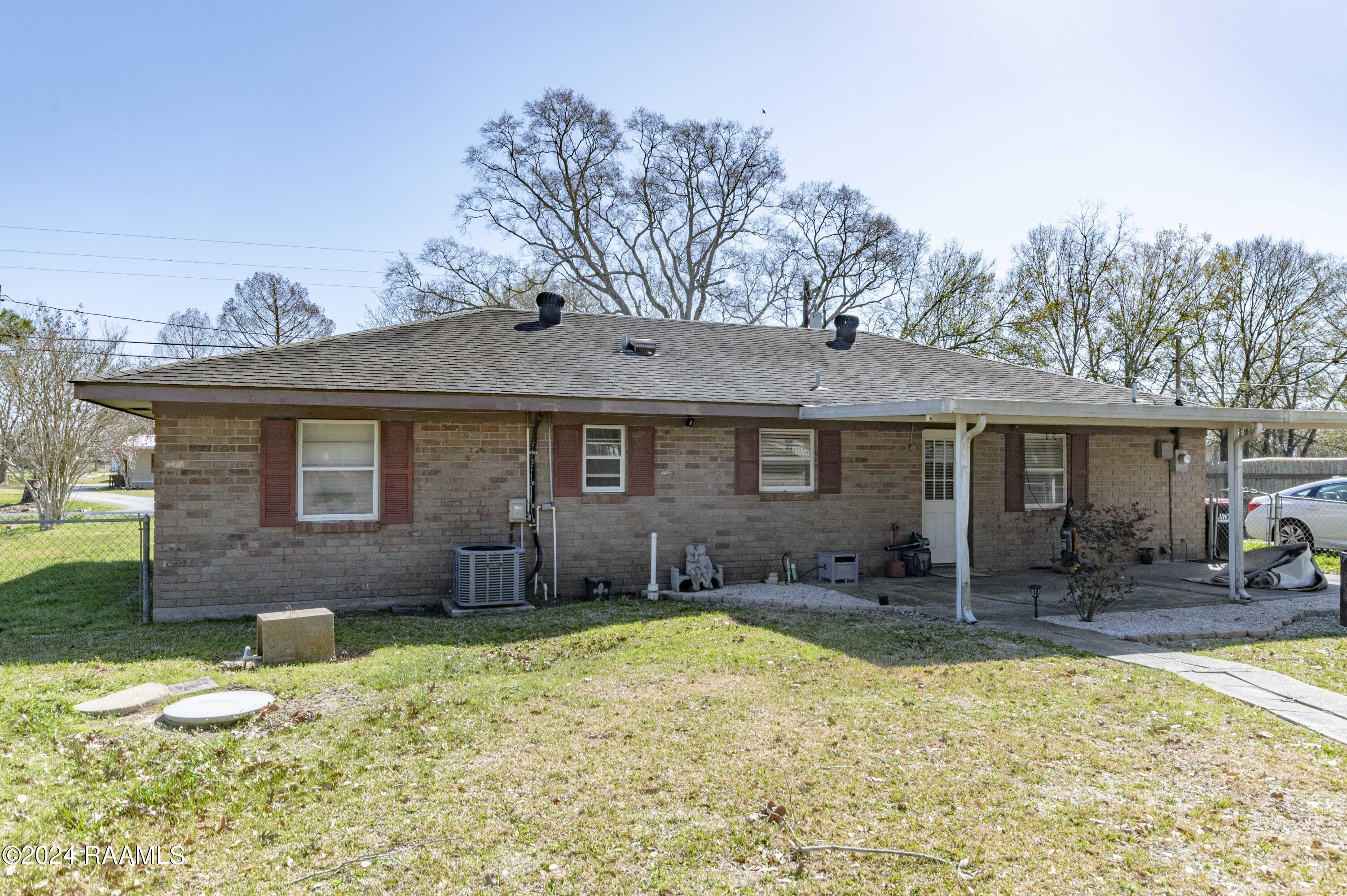 1912 Gendarme Road Carencro, LA 70520 - Photo 24 of 31 Back