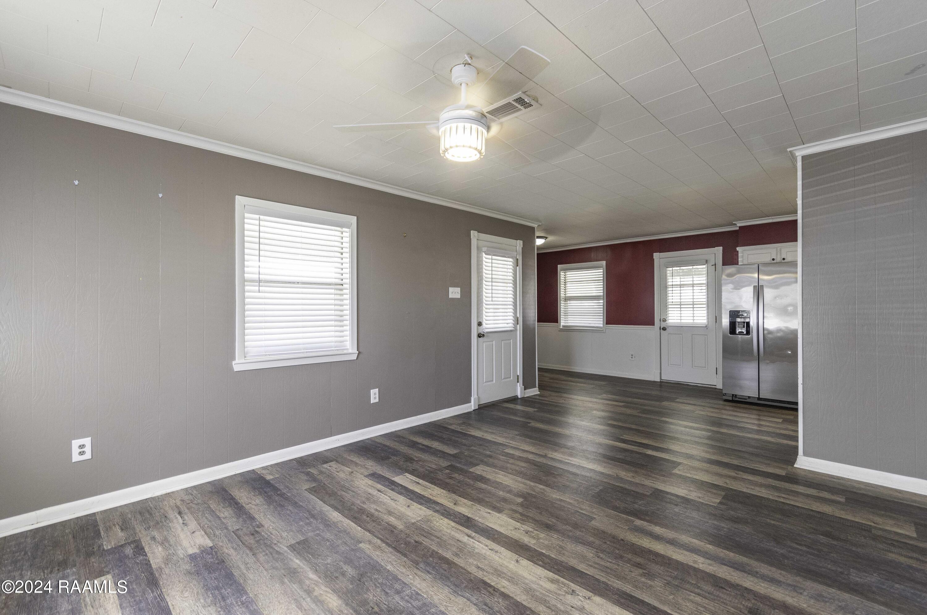 1912 Gendarme Road Carencro, LA 70520 - Photo 9 of 31 Living Room
