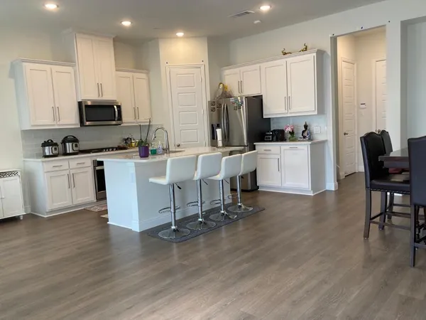 $2,800 | 4705 Corriente Vista Lane, McKinney, TX 75070