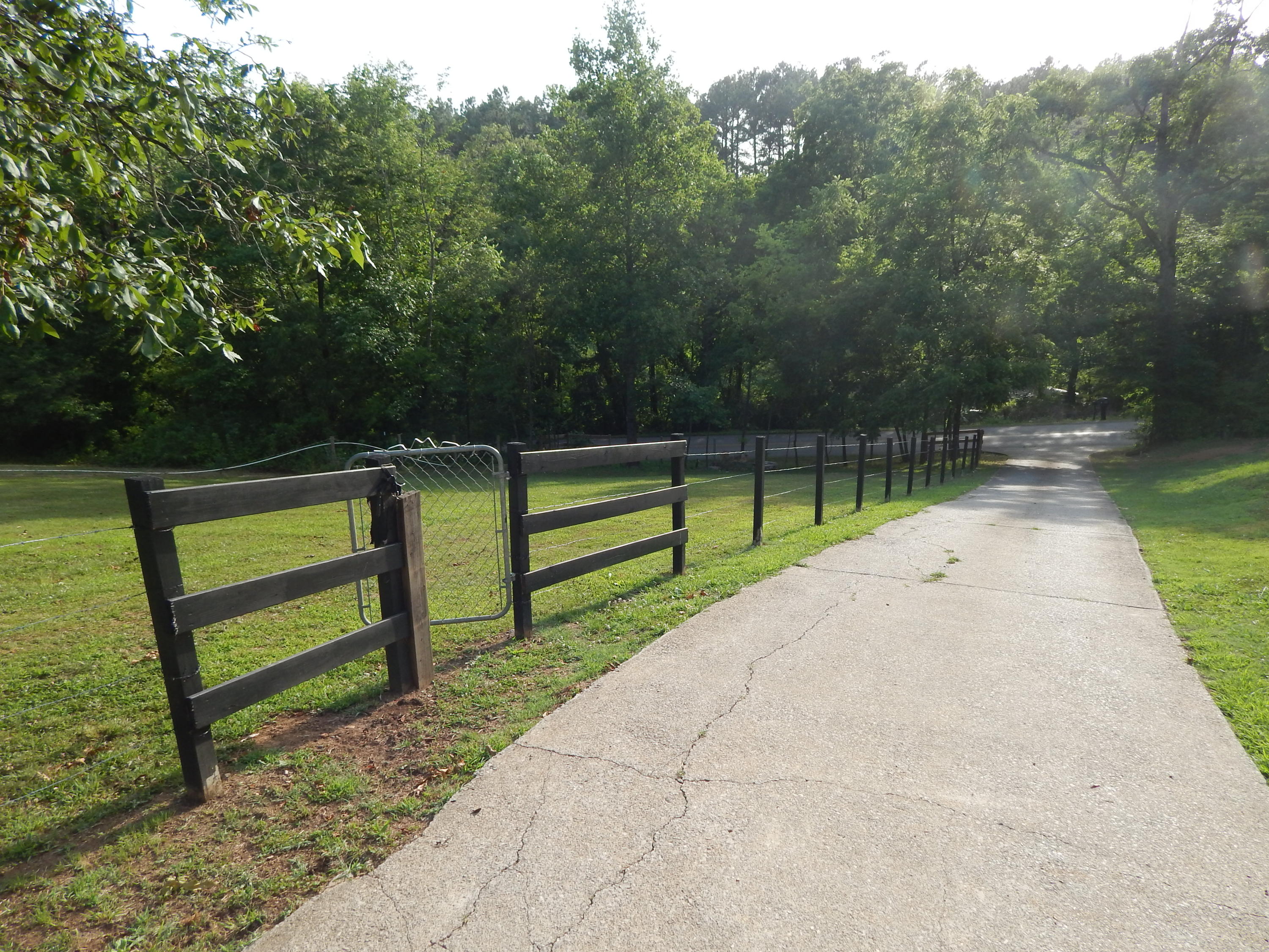1012 Thompson Bridge Road Maryville, TN 37801 - Photo 23 of 40 DSCN3516