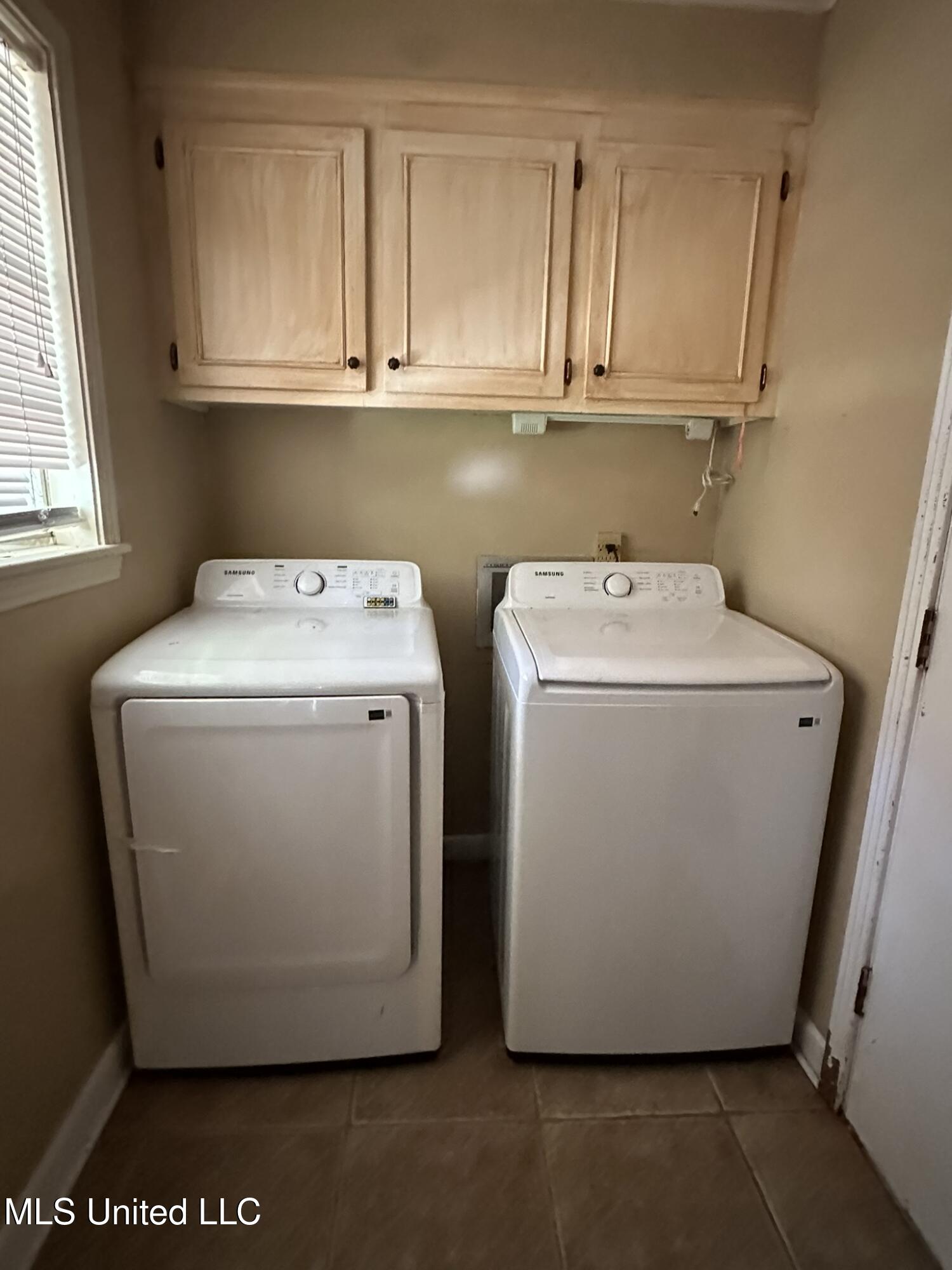 1052 Briarfield Road Jackson, MS 39211 - Photo 10 of 15 IMG_1526
