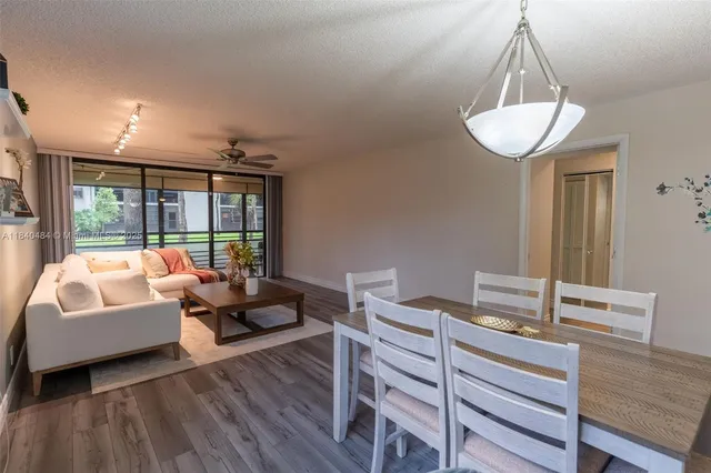 $289,999 | 7625 Northwest 79th Avenue, Unit 101, Tamarac, FL 33321