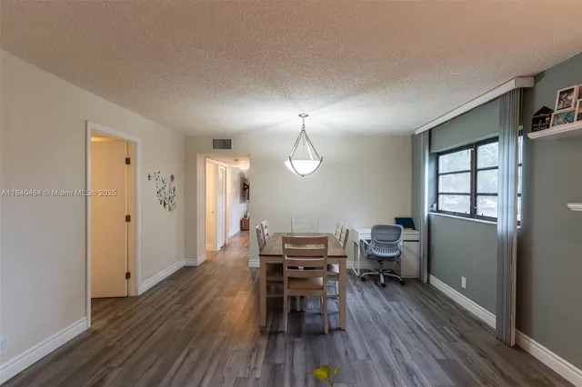 $289,999 | 7625 Northwest 79th Avenue, Unit 101, Tamarac, FL 33321