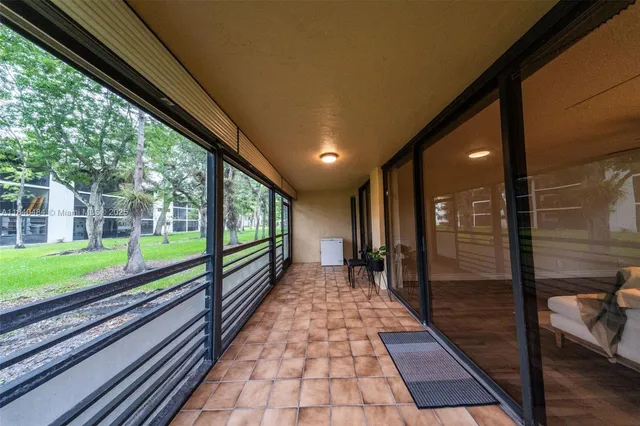 $289,999 | 7625 Northwest 79th Avenue, Unit 101, Tamarac, FL 33321