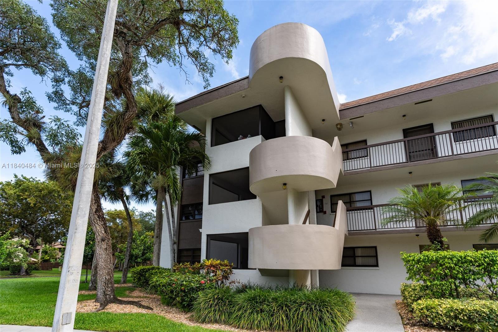 7625 Northwest 79th Avenue, Unit 101 Tamarac, FL 33321 - Photo 40 of 53