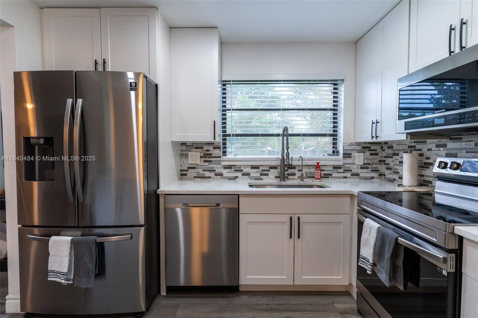 7625 Northwest 79th Avenue, Unit 101 Tamarac, FL 33321 - Photo 4 of 53