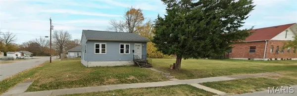 $24,900 | 616 North 53rd Street, East St. Louis, IL 62203