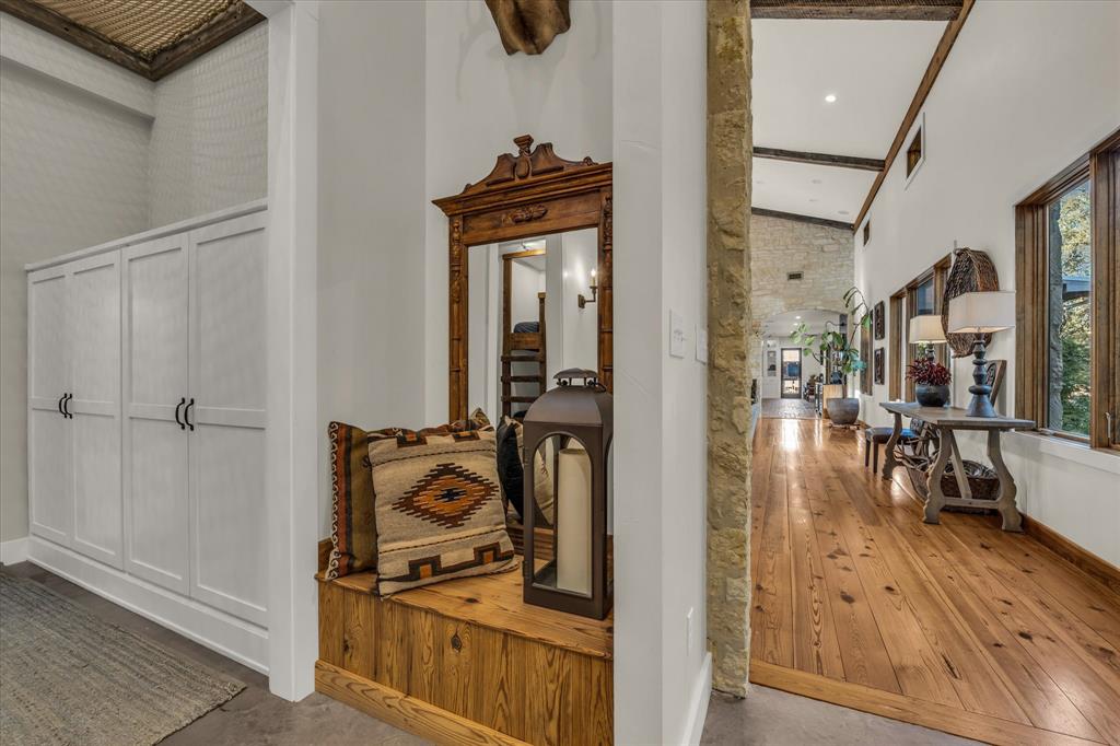 22 Samaritan Way Waco, TX 76705 - Photo 20 of 38 a view of a hallway with a gym equipment