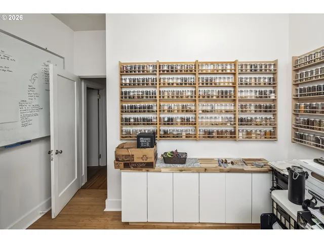 $839,000 | 2204 Northeast 7th Avenue, Portland, OR 97212