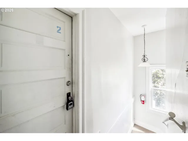 $839,000 | 2204 Northeast 7th Avenue, Portland, OR 97212