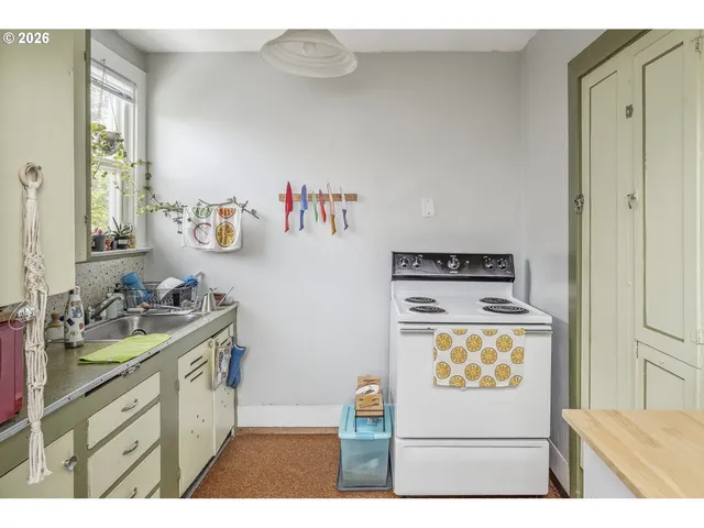 $839,000 | 2204 Northeast 7th Avenue, Portland, OR 97212