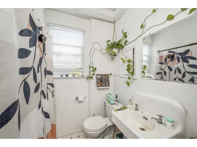 $839,000 | 2204 Northeast 7th Avenue, Portland, OR 97212