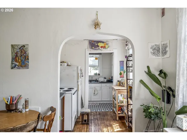 $839,000 | 2204 Northeast 7th Avenue, Portland, OR 97212