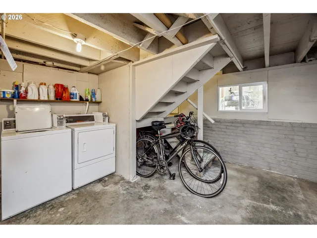 $839,000 | 2204 Northeast 7th Avenue, Portland, OR 97212