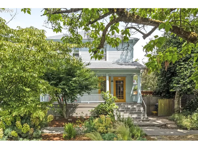 $839,000 | 2204 Northeast 7th Avenue, Portland, OR 97212