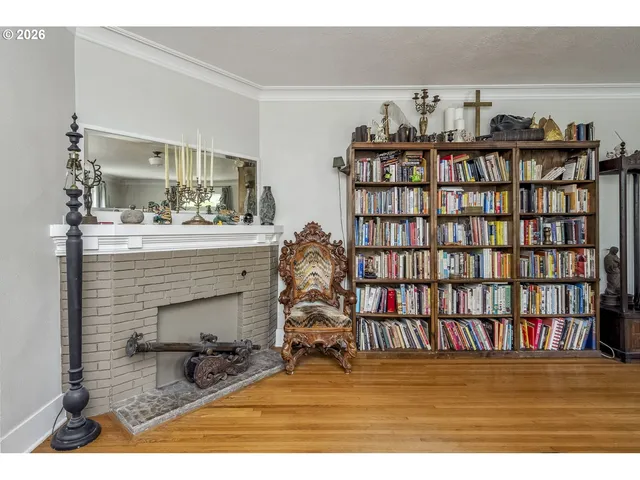 $839,000 | 2204 Northeast 7th Avenue, Portland, OR 97212