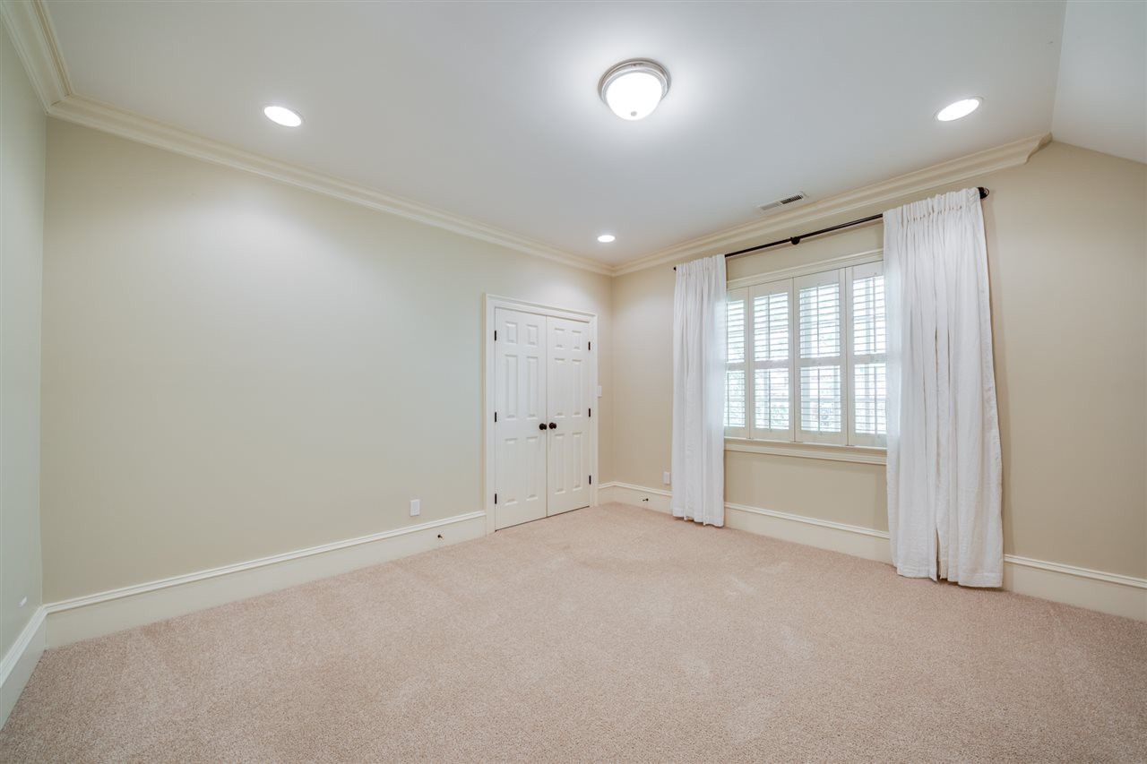3215 Sussex Road Raleigh, NC 27607 - Photo 23 of 30 Photo 23