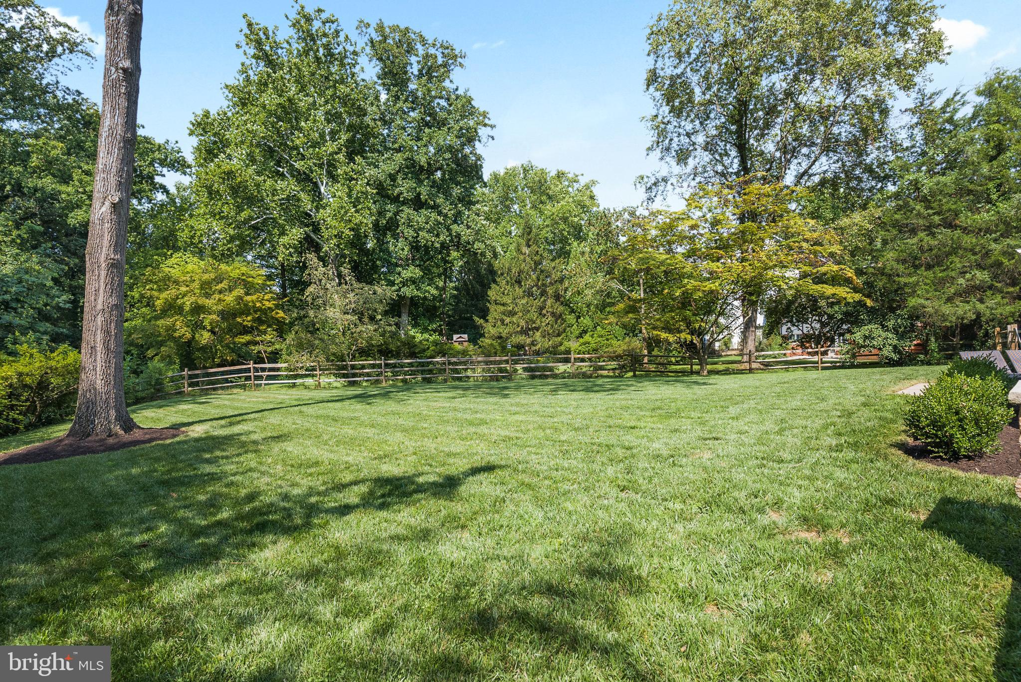 8436 Burning Tree Road Bethesda, MD 20817 - Photo 3 of 48