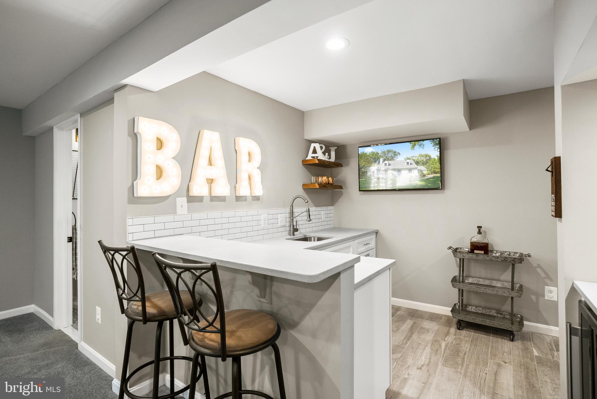 8436 Burning Tree Road Bethesda, MD 20817 - Photo 38 of 48