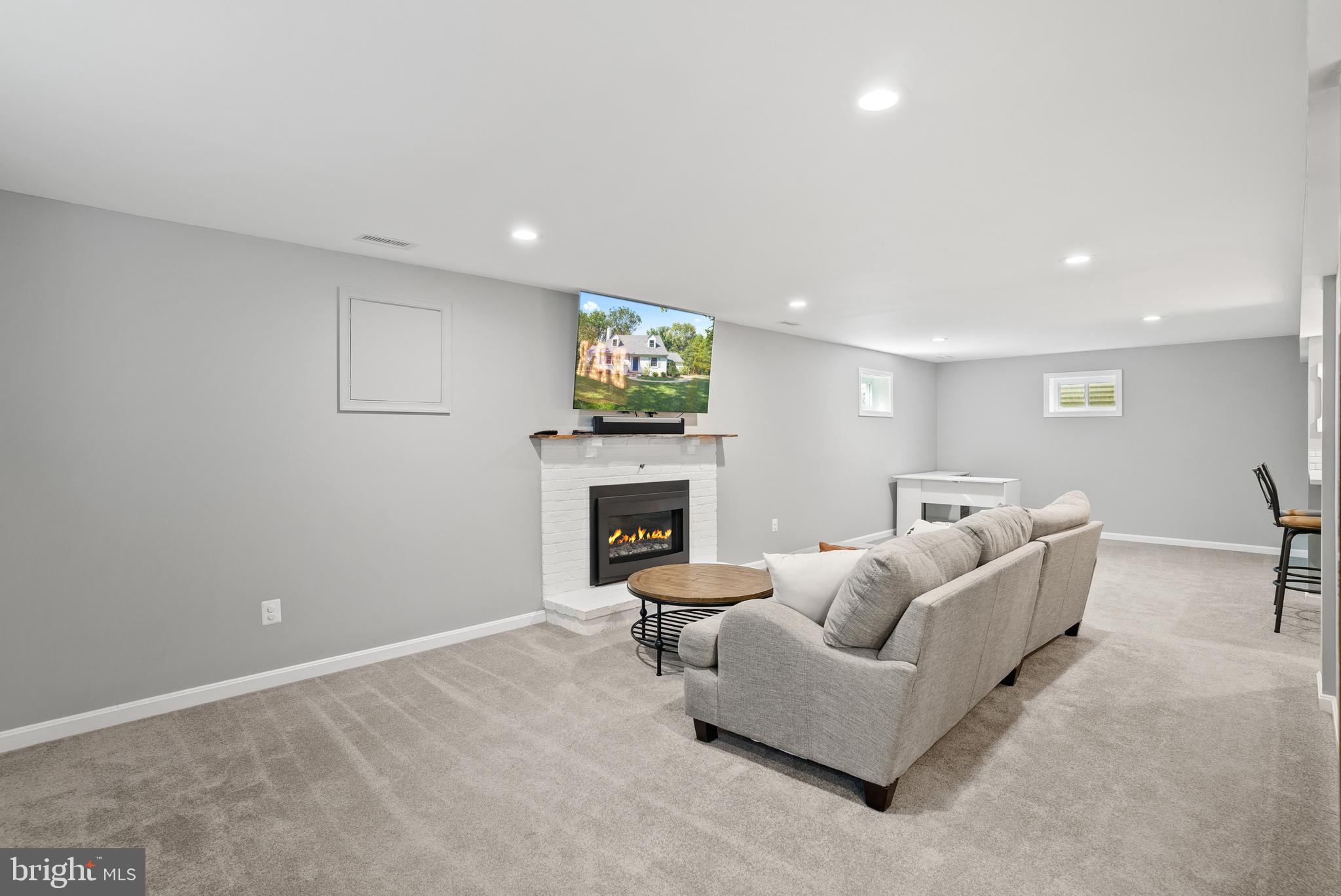 8436 Burning Tree Road Bethesda, MD 20817 - Photo 40 of 48