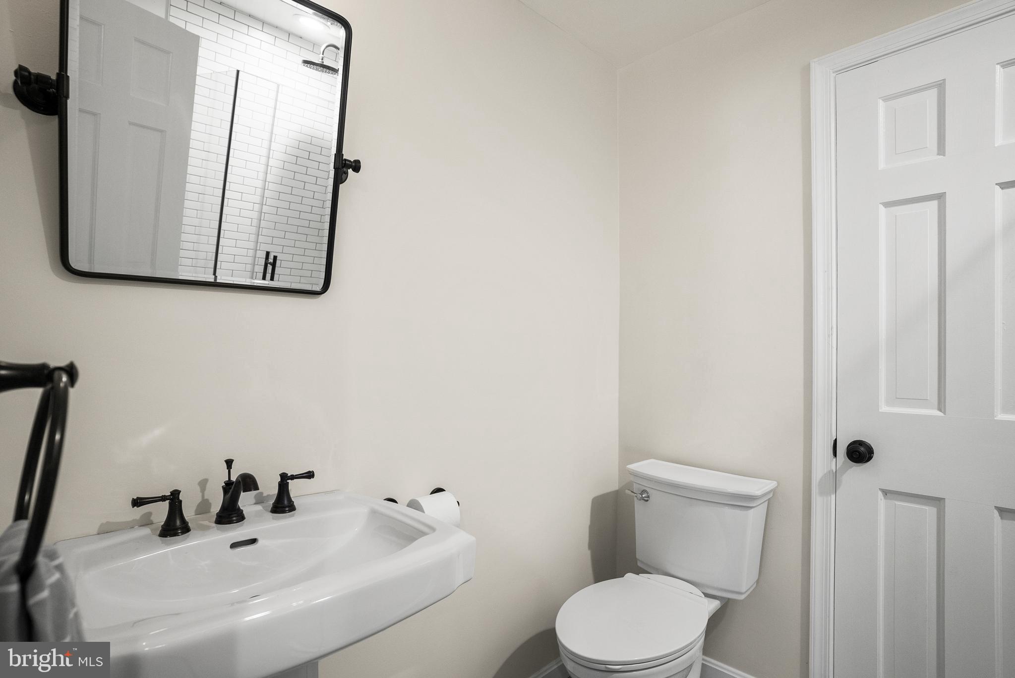 8436 Burning Tree Road Bethesda, MD 20817 - Photo 43 of 48