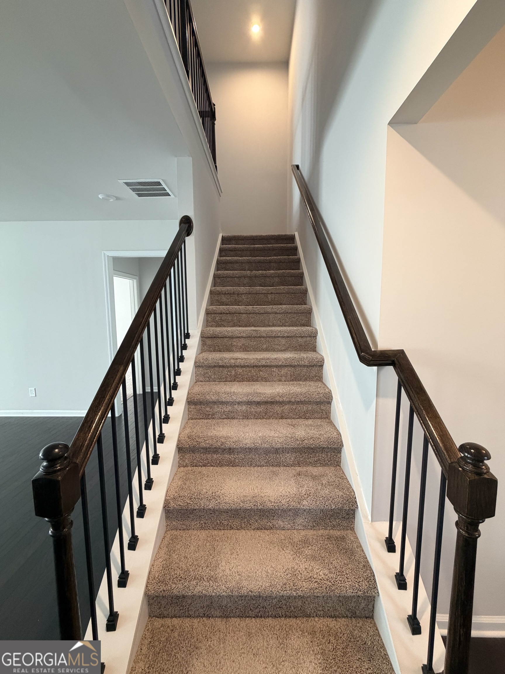 3283 Lowell Road Bethlehem, GA 30620 - Photo 17 of 31 a view of entryway
