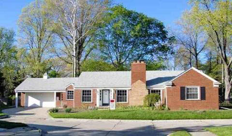 284 Stephens Road Grosse Pointe, MI 48236 - Photo 1 of 1 31016677.JPG