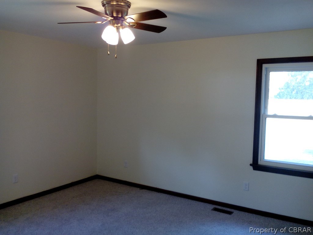 5715 Clay Bank Road Gloucester, VA 23061 - Photo 19 of 28 Gallery Image 19