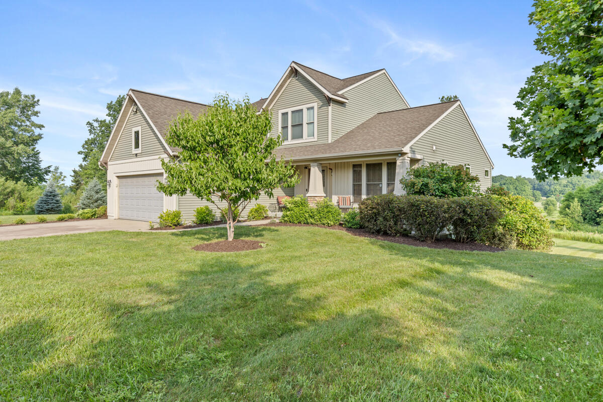9752 Jackson Road Clarksville, MI 48815 - Photo 2 of 39 IMG_1001