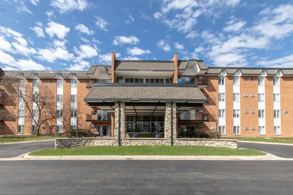 $185,000 | 4225 Saratoga Avenue, Unit 311B, Downers Grove, IL 60515