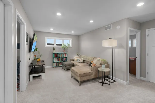 $550,000 | 2149 Johanna Circle, Lino Lakes, MN 55038