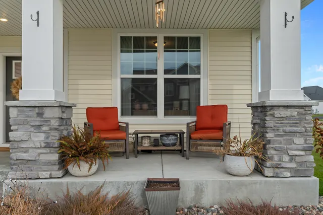 $550,000 | 2149 Johanna Circle, Lino Lakes, MN 55038