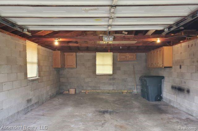 111 South Helen Avenue Rochester, MI 48307 - Photo 28 of 28 Garage with block walls