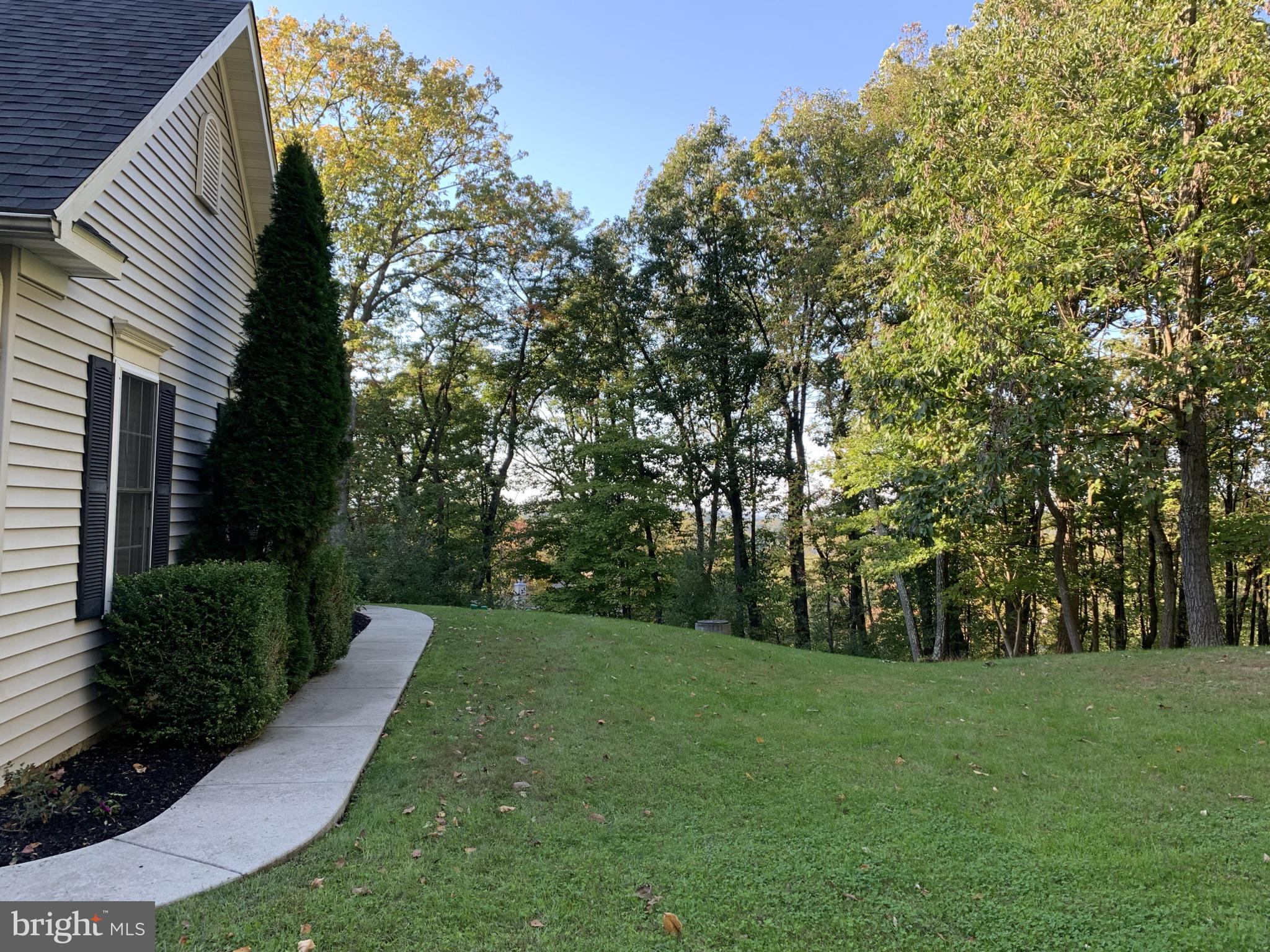 209 Overlook Road Morgantown, PA 19543 - Photo 11 of 42 Gallery Image 11
