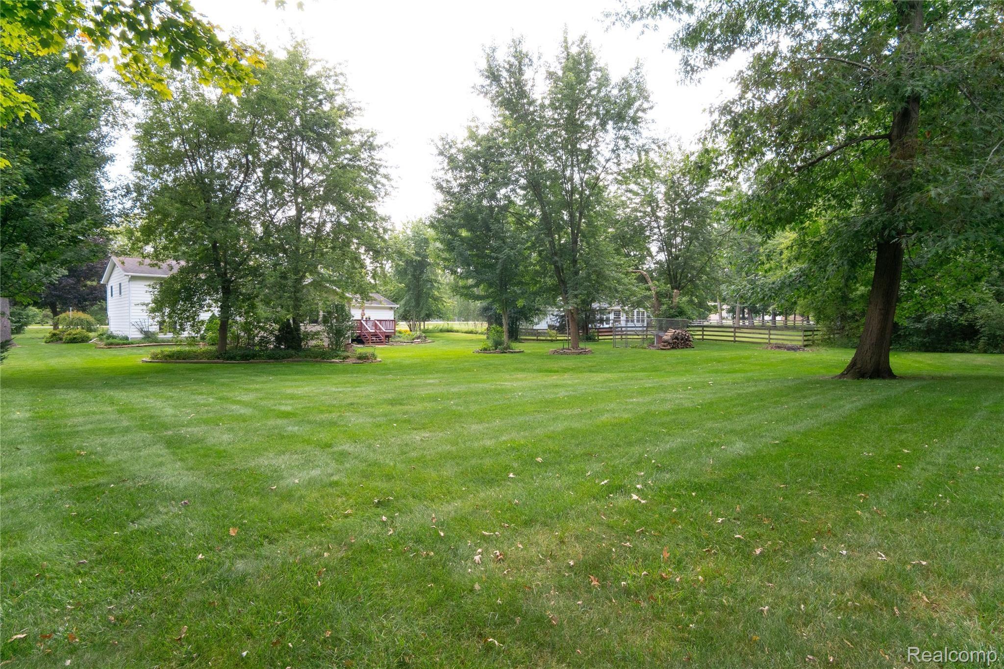 7244 Porter Road Grand Blanc, MI 48439 - Photo 27 of 29 Exteriors (16 of 16).jpg