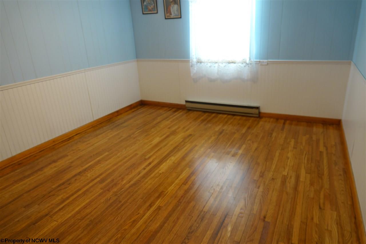 636 Cleveland Road Hacker Valley, WV 26222 - Photo 9 of 14 Gallery Image 9