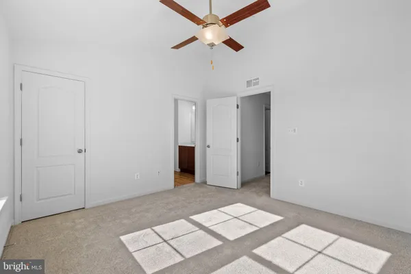 $2,025 | 487 Peleton Street, Hagerstown, MD 21740