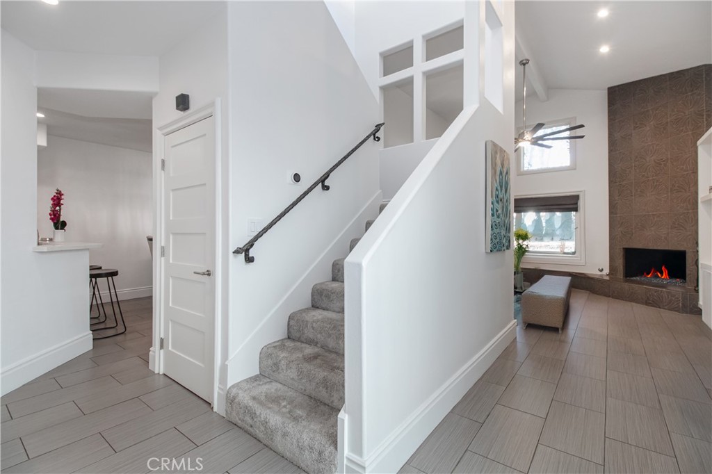23057 Park Este Calabasas, CA 91302 - Photo 20 of 31 a view of entryway and hall
