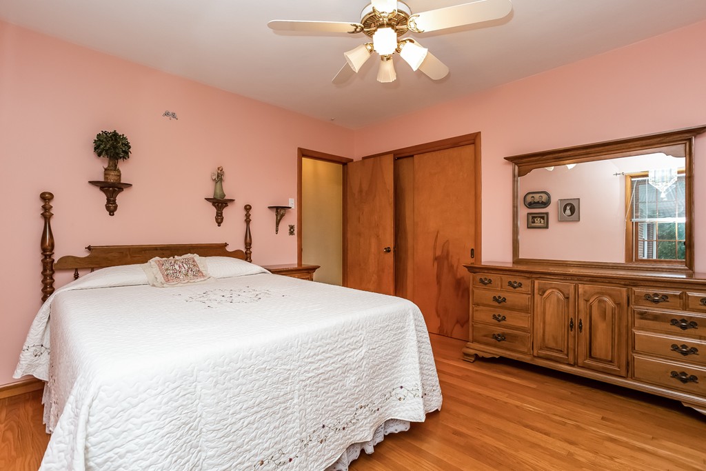 166 Nagle Street Springfield, MA 01151 - Photo 21 of 30 Gallery Image 21